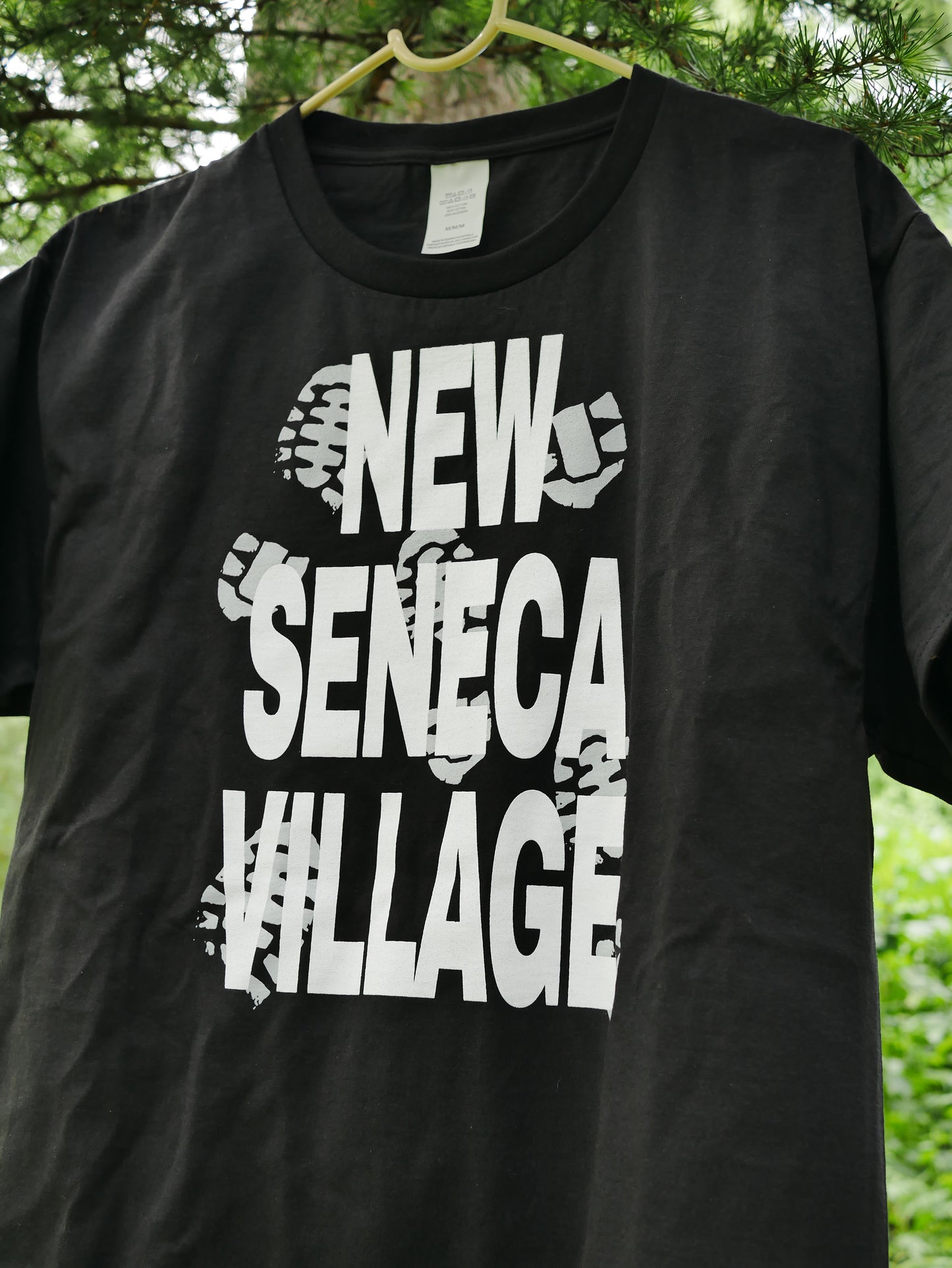 NEW SENECA SOUVENIR T